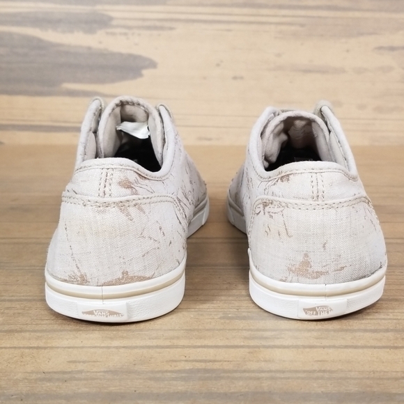 Vans Classic Womens Sneakers - Picture 7 of 9